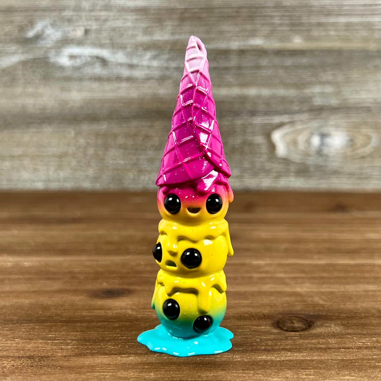 Tropic Trio - This is Wafull 3.75" Resin Figure