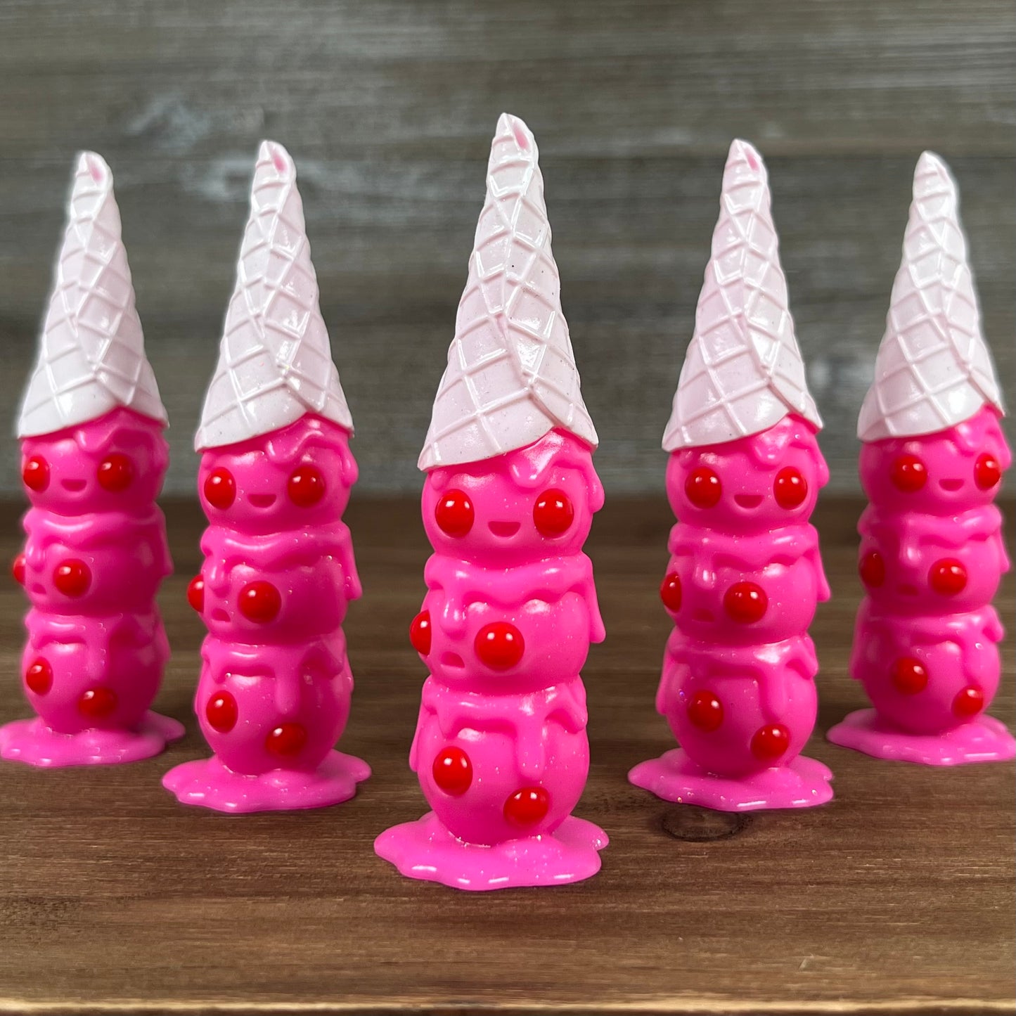 Sweetheart - This is Wafull 3.75" Resin Figure