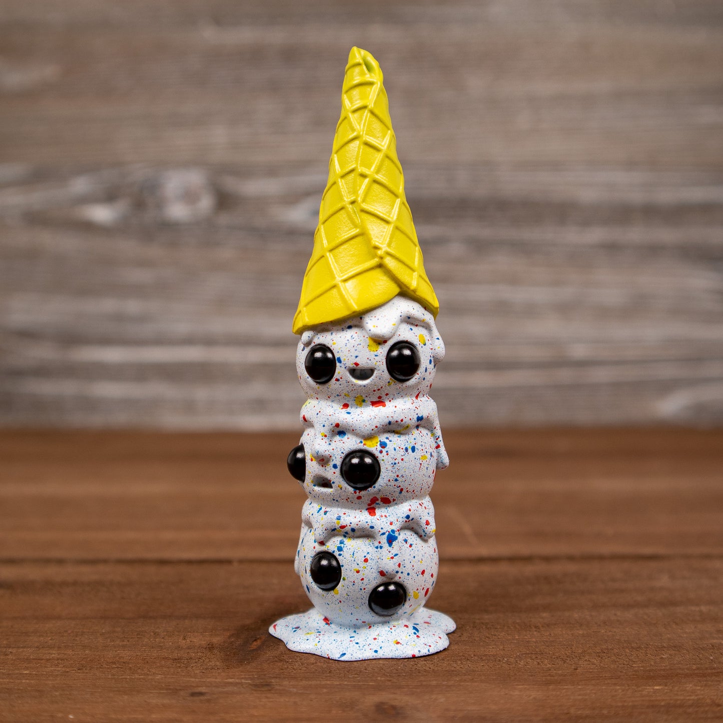 This is Wafull Little Breaker Limited Edition 3.75" Hand-Painted Resin Figure