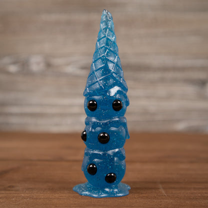 This is Wafull Frozen Sapphire Limited Edition Resin Figure