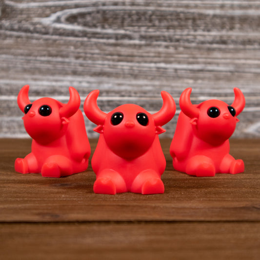 Clove the Bull Autumn Red Limited Edition Resin Figure