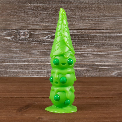 This is Wafull Emerald City Scoop Limited Edition Resin Figure