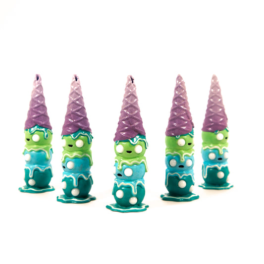 This is Wafull Slime Time Limited Edition Bean Largent Custom Hand-Painted Resin Figure