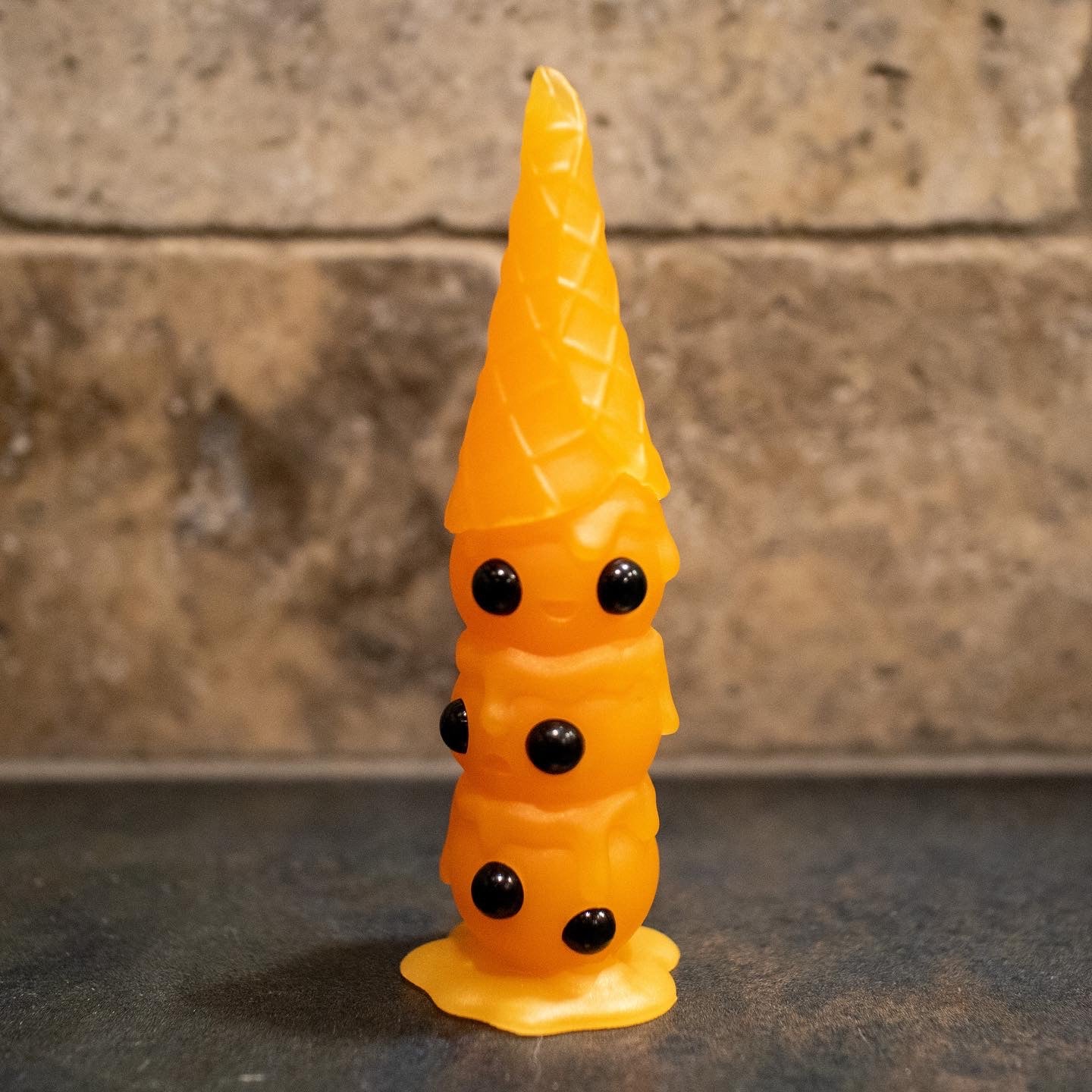 This is Wafull Pistachio Pint and Orange Shimmer Limited Edition Resin Figure Bundle